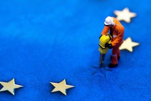 Brexit-construction-worker-shutterstock_685267936-web-300x200.jpg