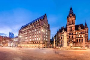 Manchester-Town-Hall_shutterstock-300x200.jpg